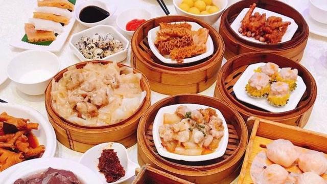 网站建设教程美食，哪个教做美食的网站比较专业点？